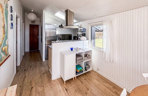 Hejsager Strand House | Awesome home in Haderslev with WiFi