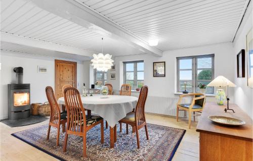 Skovbyballe House | Awesome Home In Haderslev With Wifi