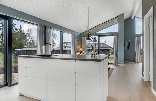 Odde House | Awesome home in Hadsund with WiFi