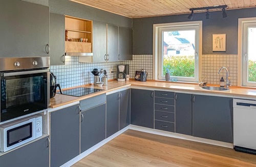 Havndal House | Awesome home in Havndal with WiFi