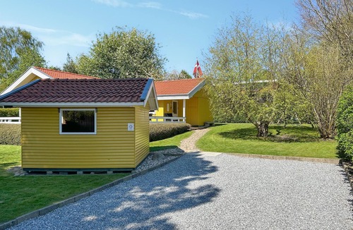 Hejlsminde Strand House | Awesome home in Hejls with sauna
