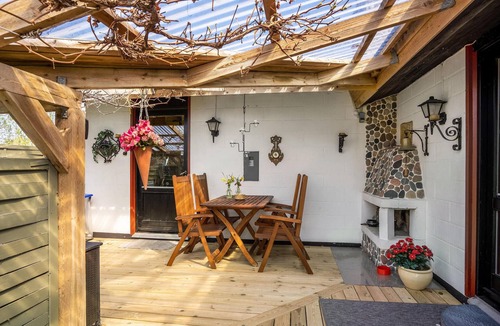 Bork Havn House | Awesome home in Hemmet with kitchen