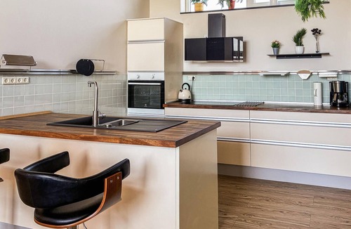 Bork Havn House | Awesome home in Hemmet with sauna