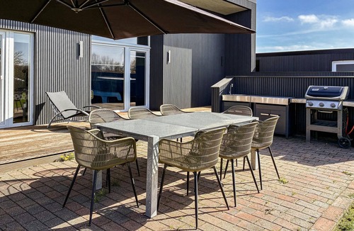 Bork Havn House | Awesome home in Hemmet with sauna