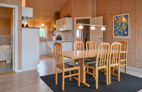 Henne Strand House | Awesome home in Henne with sauna
