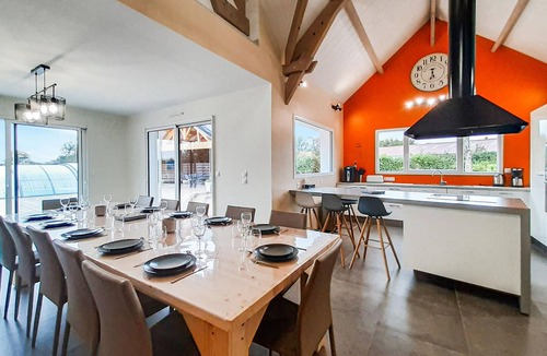 Haut Pays du Montreuillois House | Awesome home in Herly