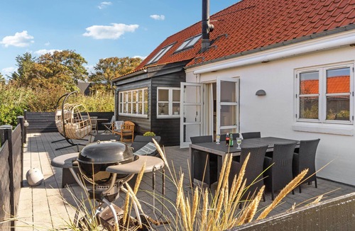 Hirtshals House | Awesome home in Hirtshals with sauna