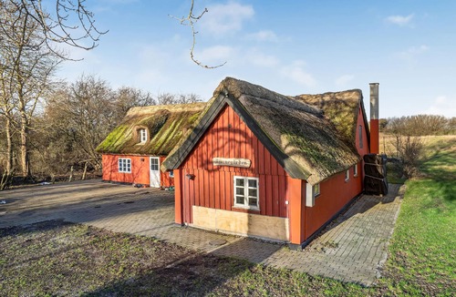 Hojby House | Awesome home in Højby with kitchen