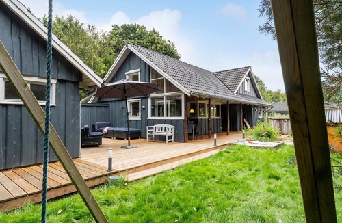 Hovborg House | Awesome home in Hovborg with WiFi