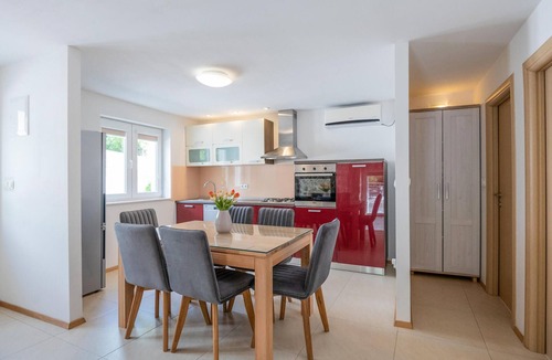 Podbablje House | Awesome home in Poljica Imotska