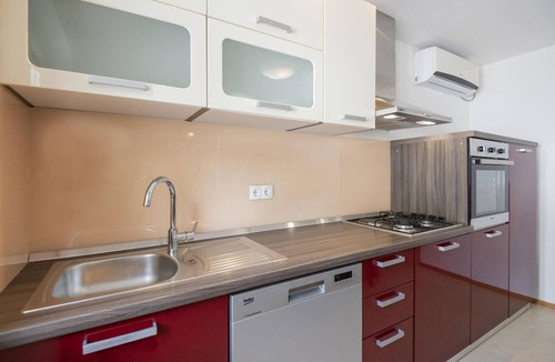 Podbablje House | Awesome home in Poljica Imotska
