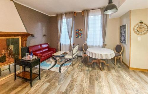 Huby-Saint-Leu House | Awesome Home In Huby Saint Leu With Wifi