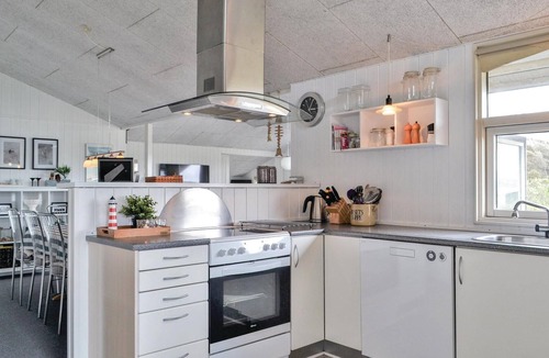Argab House | Awesome home in Hvide Sande with sauna