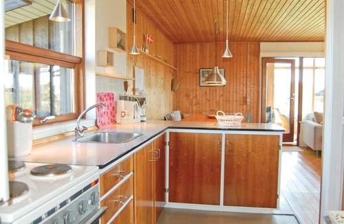 Argab House | Awesome home in Hvide Sande with WiFi
