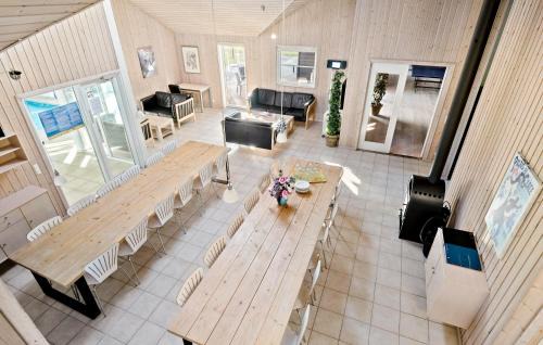 Idestrup House | Awesome Home In Idestrup With Wifi