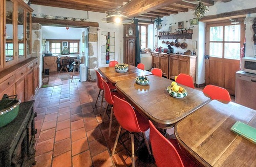 Ingrannes House | Awesome home in Ingrannes