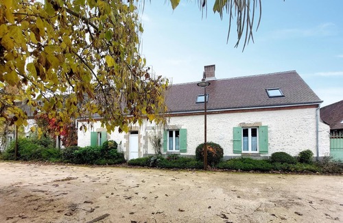 Ingrannes House | Awesome home in Ingrannes