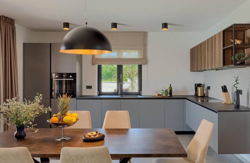 Tinjan House | Awesome home in Jakovici