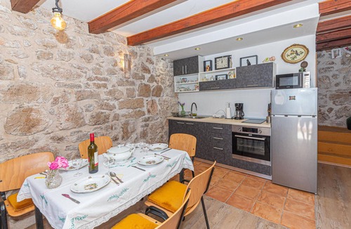 Kaprije House | Awesome home in Kaprije with WiFi