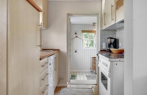 Skødshoved Strand House | Awesome home in Knebel with kitchen