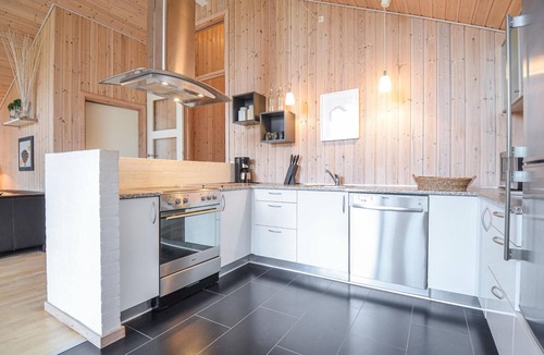Knebel House | Awesome home in Knebel with sauna