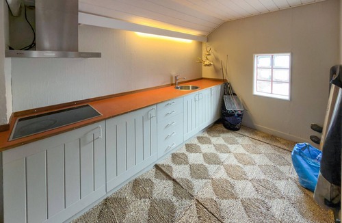 Knebel House | Awesome home in Knebel with house sea view