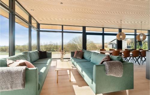 Knebel House | Awesome Home In Knebel With Sauna