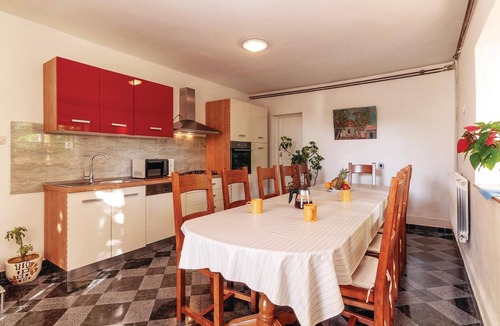 Kozino House | Awesome home in Kozino