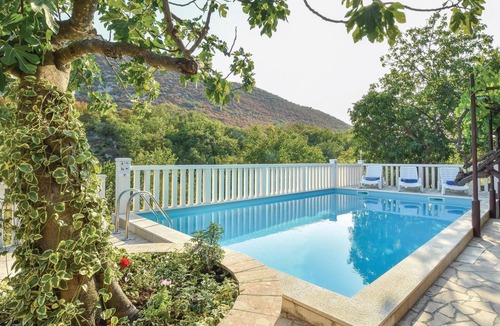Kucice House | Awesome home in Kucice
