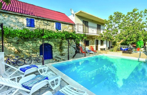 Kucice House | Awesome home in Kucice