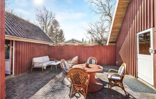 Trend House | Awesome Home In Løgstør With Wifi