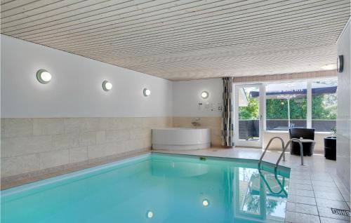 Trend House | Awesome Home In Løgstør With Sauna