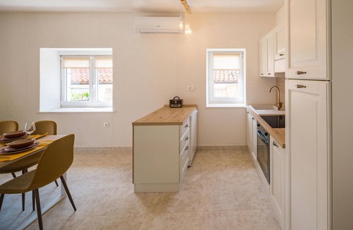 Sveta Nedelja House | Awesome home in Labin