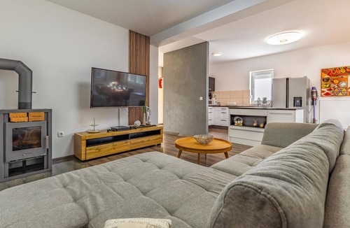 Topid House | Awesome home in Labin