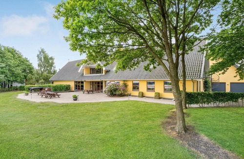 Logstrup House | Awesome home in Løgstrup with sauna