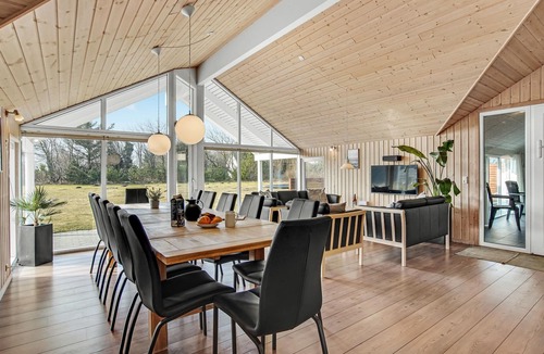 Nr. Lyngby House | Awesome home in Løkken with sauna