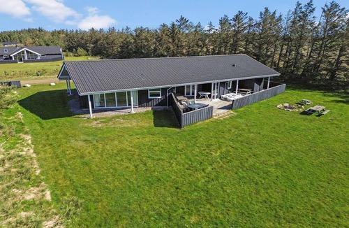 Hvorup Klit House | Awesome home in Løkken with sauna