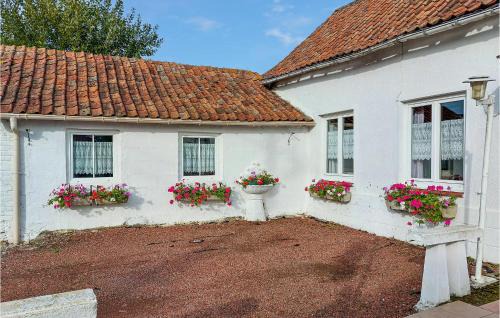 Longvilliers House | Awesome Home In Longvilliers With Wifi