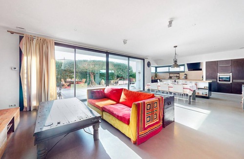Medis House | Awesome home in Médis