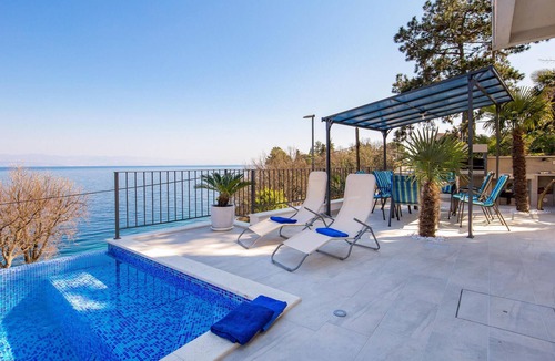 Medveja House | Awesome home in Medveja