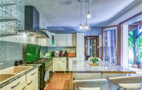 Montricoux House | Awesome Home In Montricoux