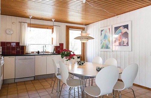 Spidsegard House | Awesome home in Nexø with kitchen