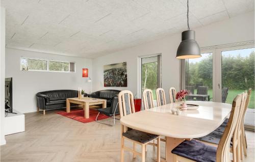 Nibe House | Awesome Home In Nibe With Kitchen