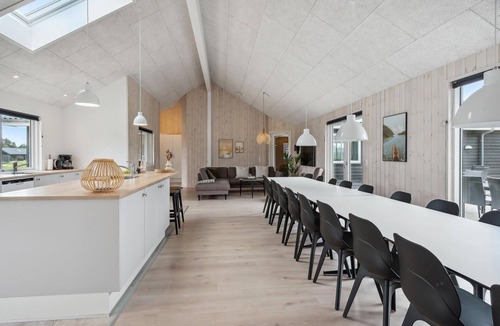 Houstrup House | Awesome home in Nørre Nebel with sauna