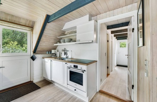 Houstrup House | Awesome home in Nørre Nebel with WiFi
