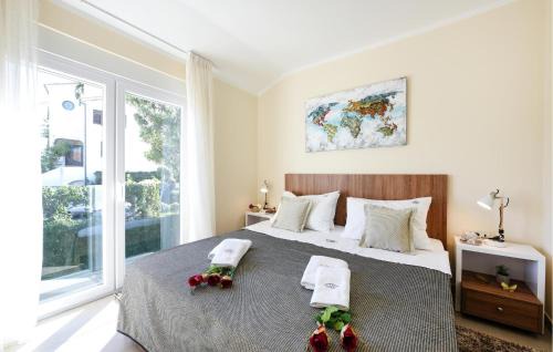 Zrce House | Awesome Home In Novalja