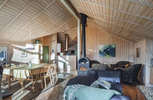 Hoensinge House | Awesome home in Nykøbing Sj with sauna