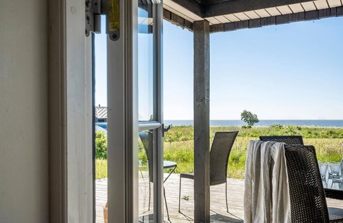 Nysted House | Awesome home in Nysted with house sea view