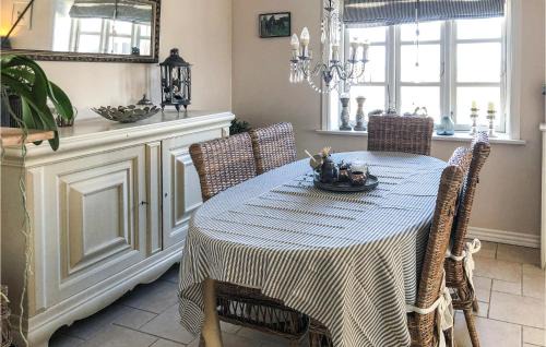 Nysted House | Awesome Home In Nysted With Wifi