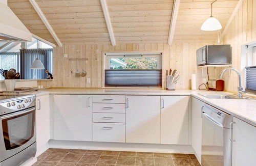 Jegum House | Awesome home in Oksbøl with sauna